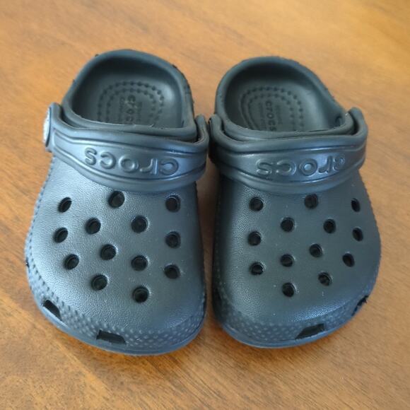 Crocs classic black clogs toddler little kids size C4 - Picture 3 of 5